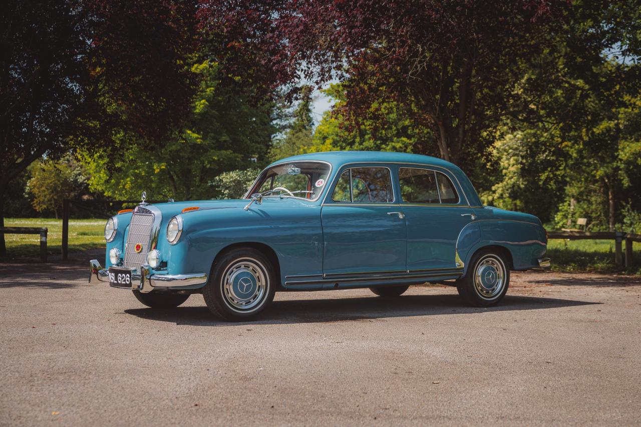 1956 Mercedes - Benz 220a Ponton
