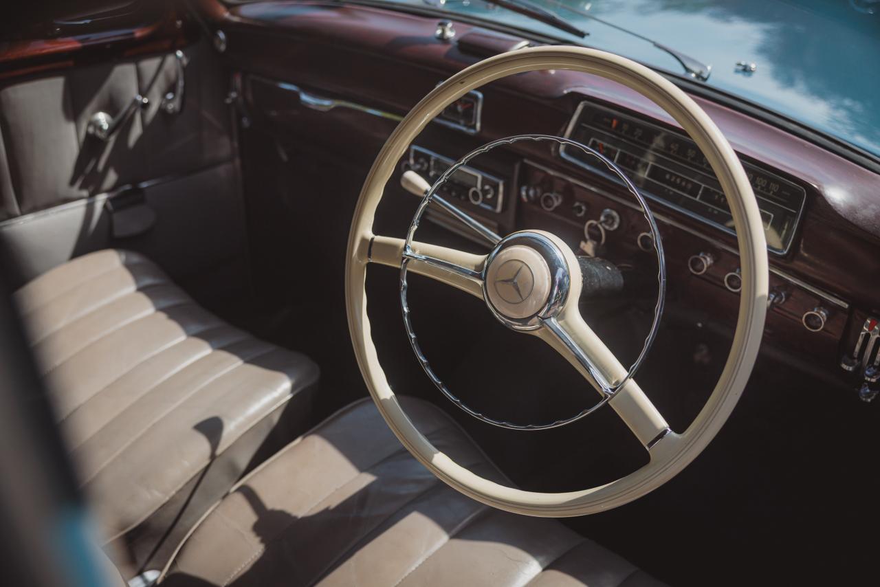 1956 Mercedes - Benz 220a Ponton