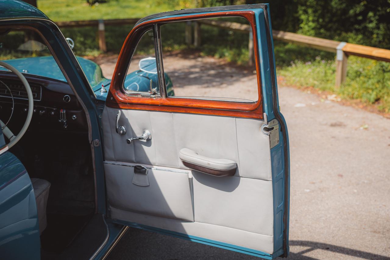 1956 Mercedes - Benz 220a Ponton