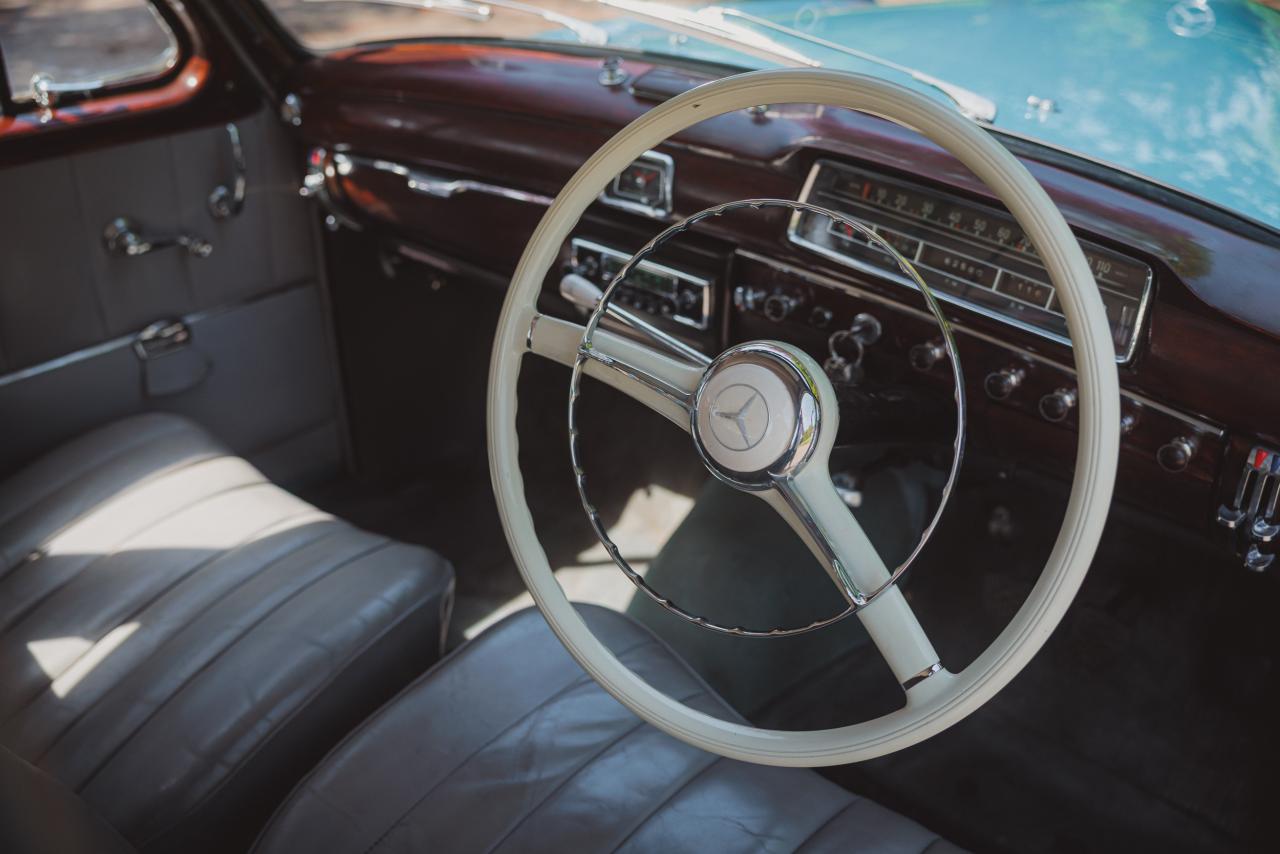 1956 Mercedes - Benz 220a Ponton