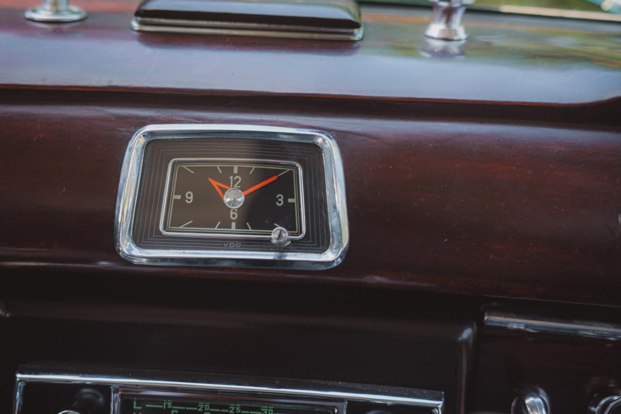 1956 Mercedes - Benz 220a Ponton