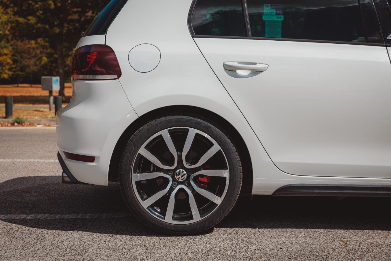 2011 Volkswagen Golf GTi Adidas Edition