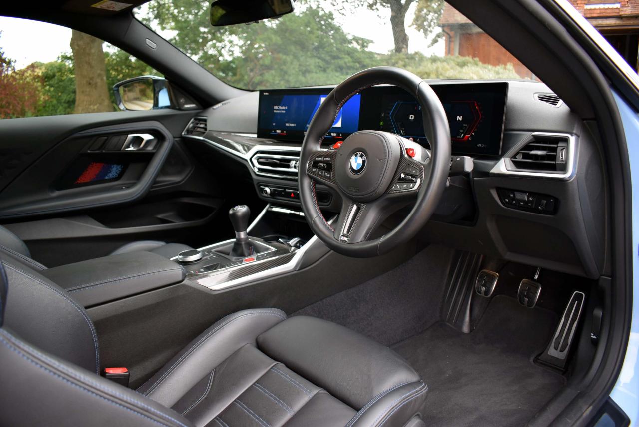 2024 BMW M2