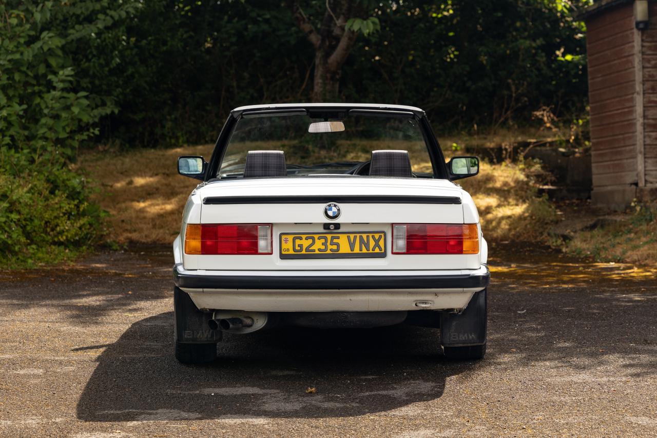 1990 BMW E30 325i Cabriolet