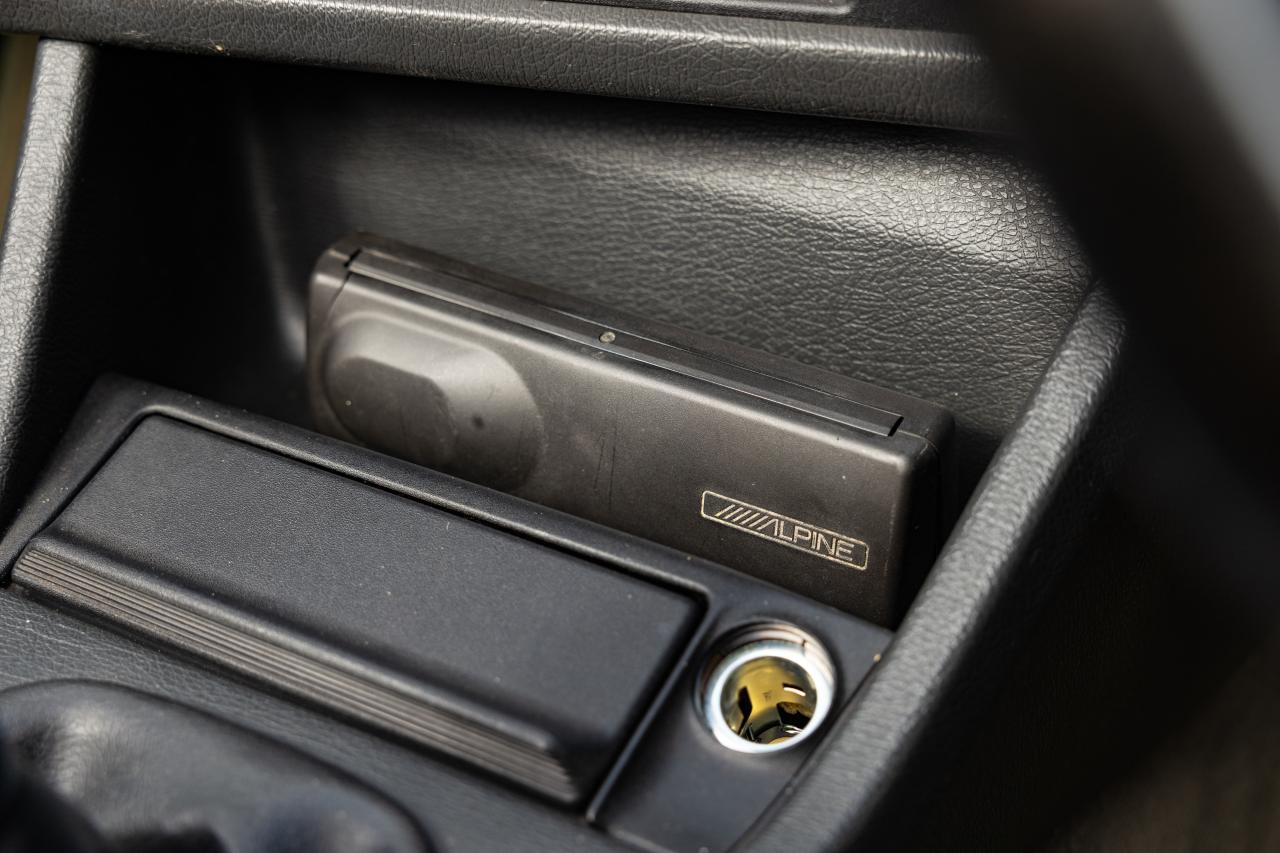 1990 BMW E30 325i Cabriolet