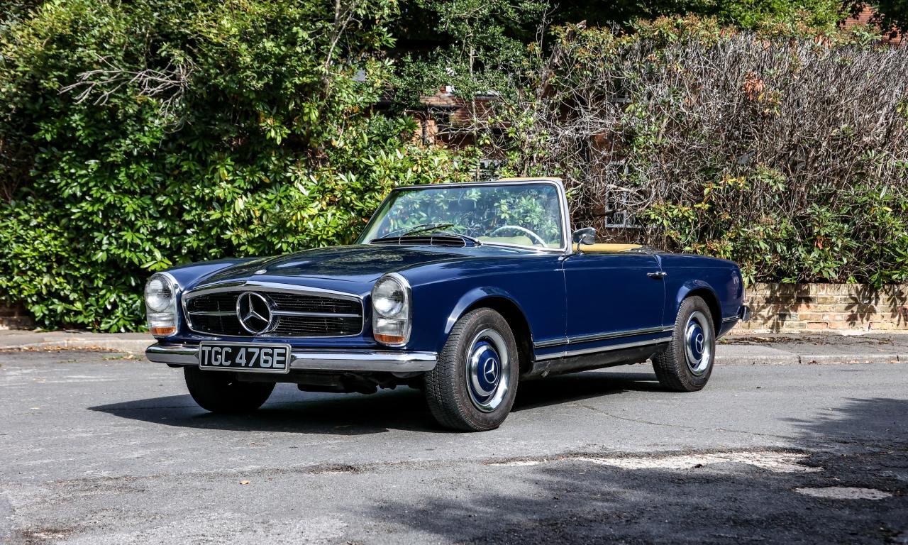 1966 Mercedes - Benz 230 SL Pagoda