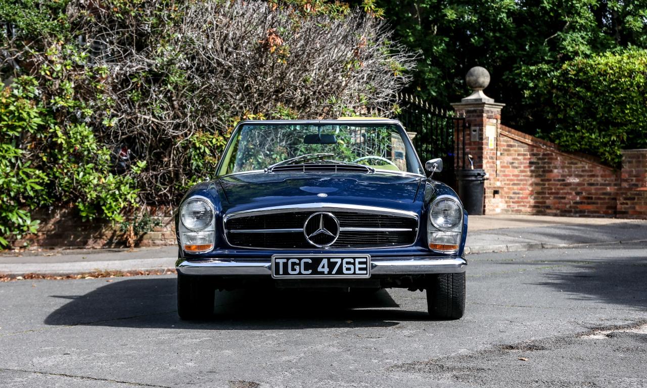 1966 Mercedes - Benz 230 SL Pagoda