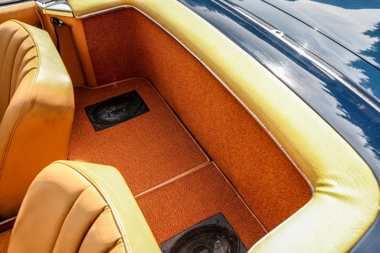 1966 Mercedes - Benz 230 SL Pagoda