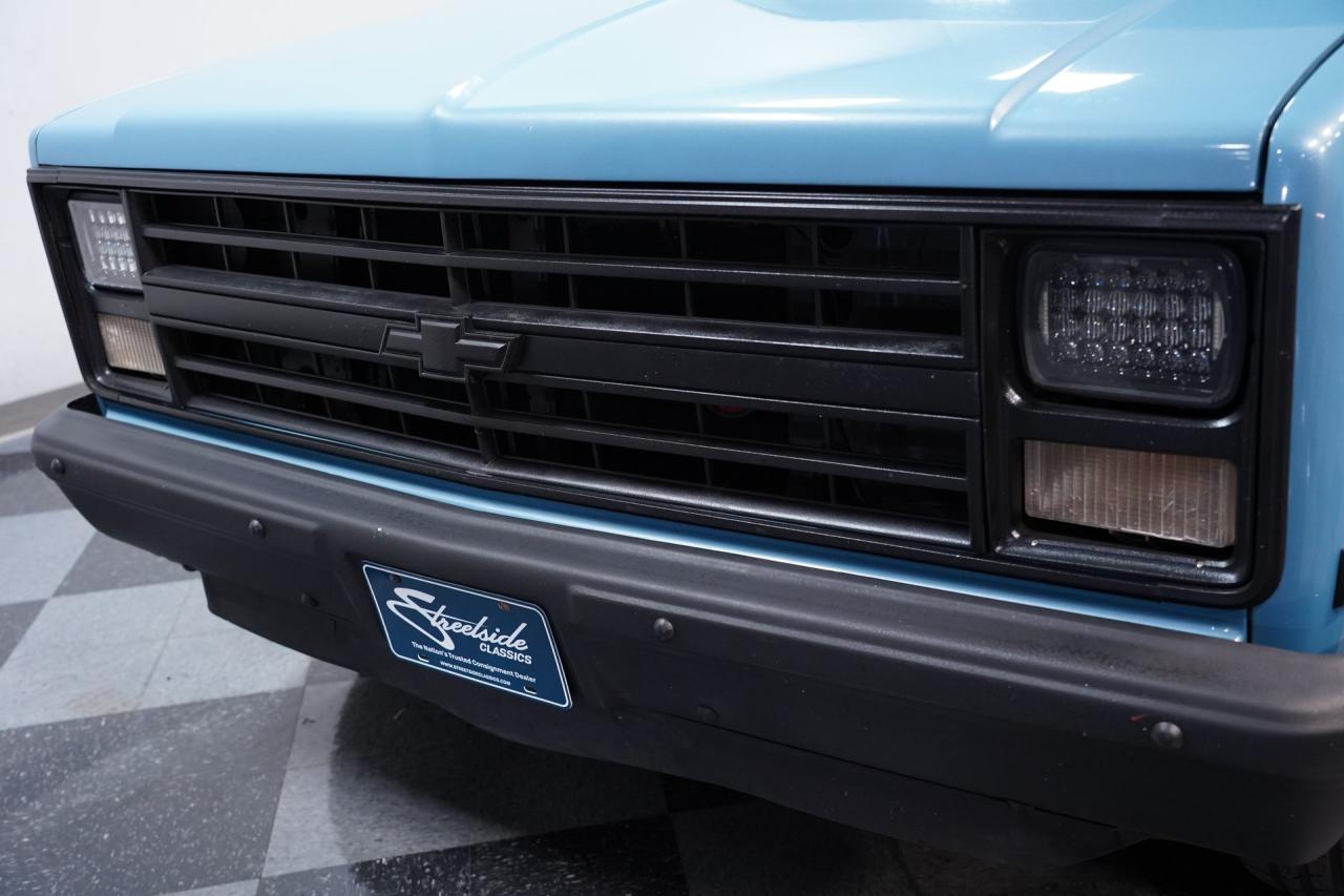 1985 Chevrolet C10 Stepside LS Restomod