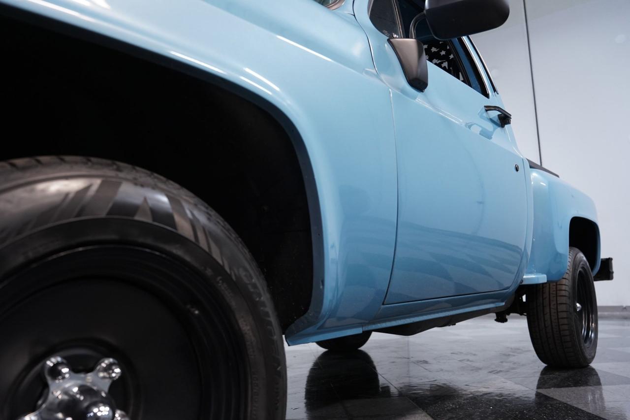 1985 Chevrolet C10 Stepside LS Restomod