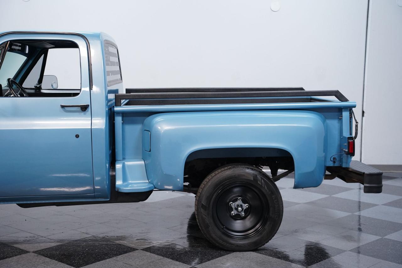 1985 Chevrolet C10 Stepside LS Restomod