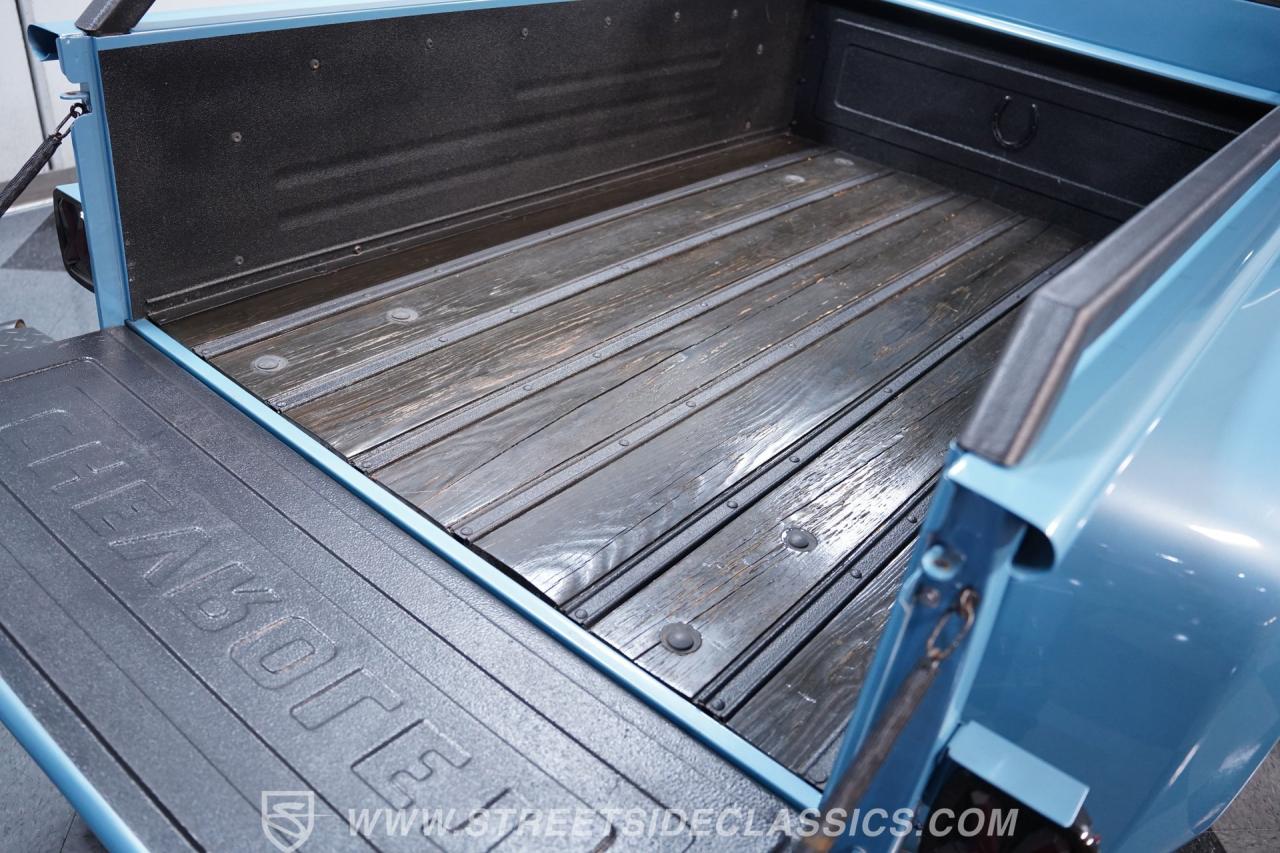 1985 Chevrolet C10 Stepside LS Restomod