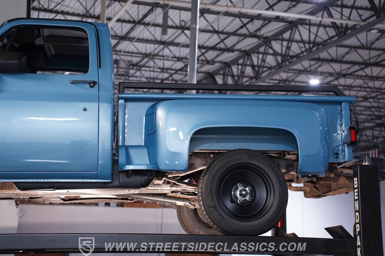 1985 Chevrolet C10 Stepside LS Restomod