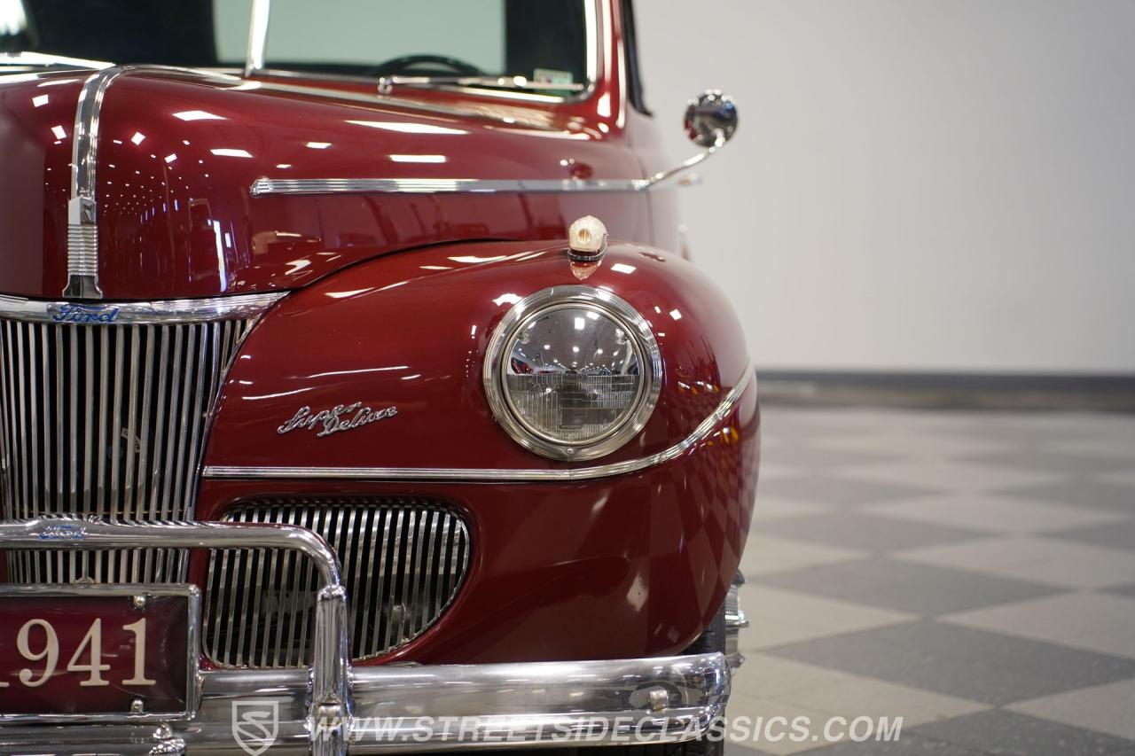 1941 Ford Super Deluxe Convertible