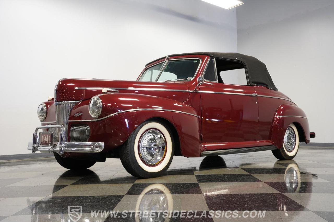 1941 Ford Super Deluxe Convertible