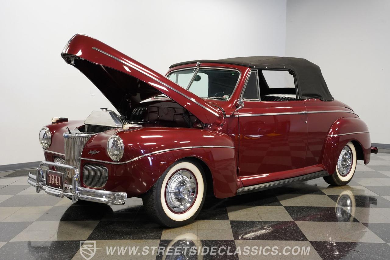 1941 Ford Super Deluxe Convertible