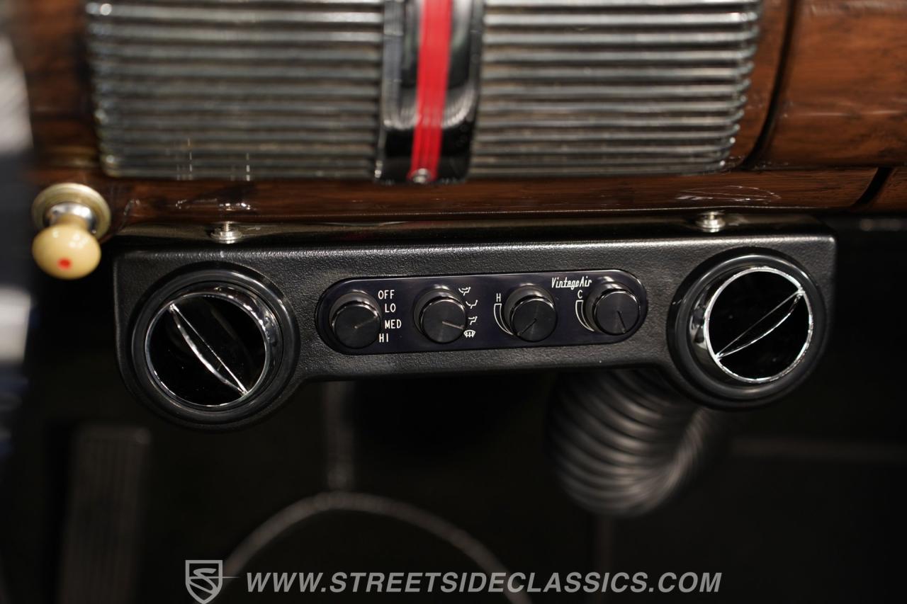 1941 Ford Super Deluxe Convertible