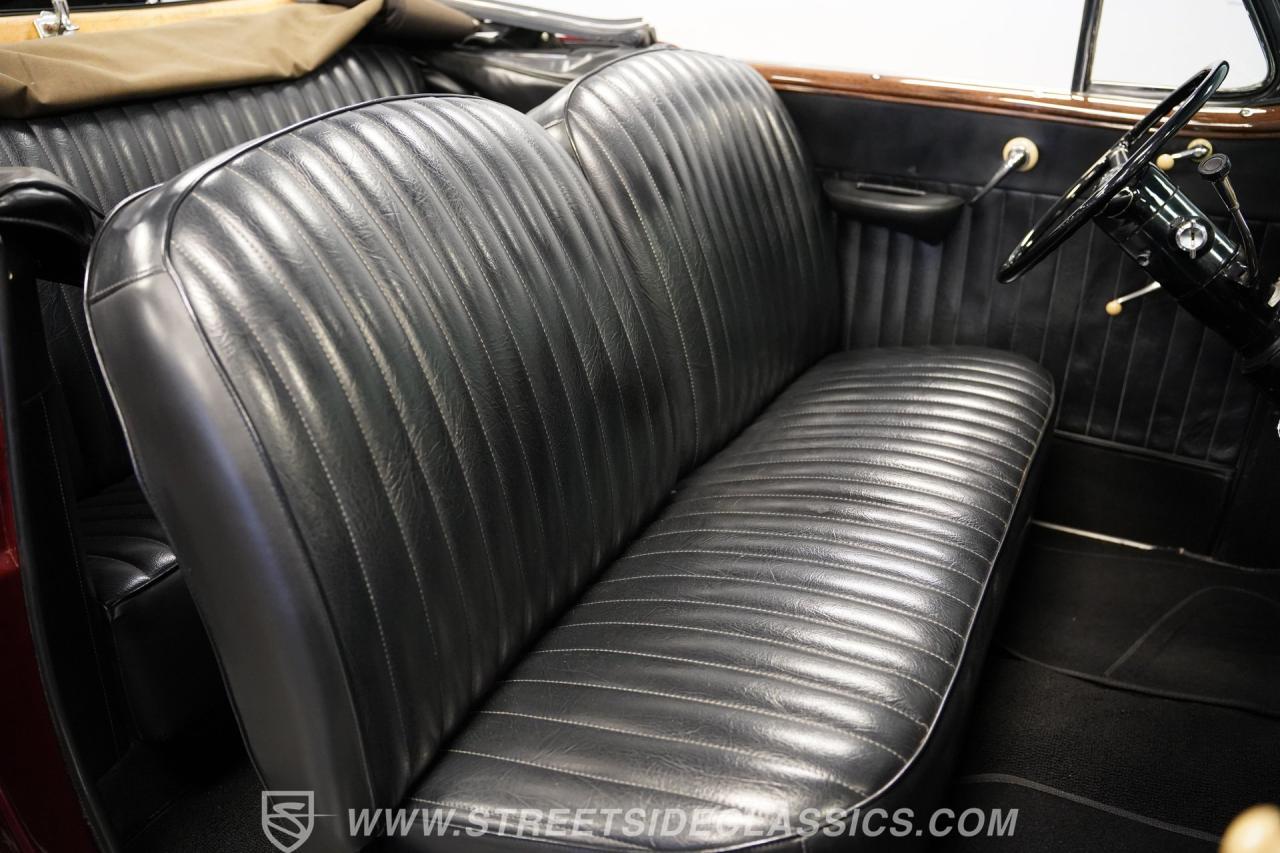 1941 Ford Super Deluxe Convertible