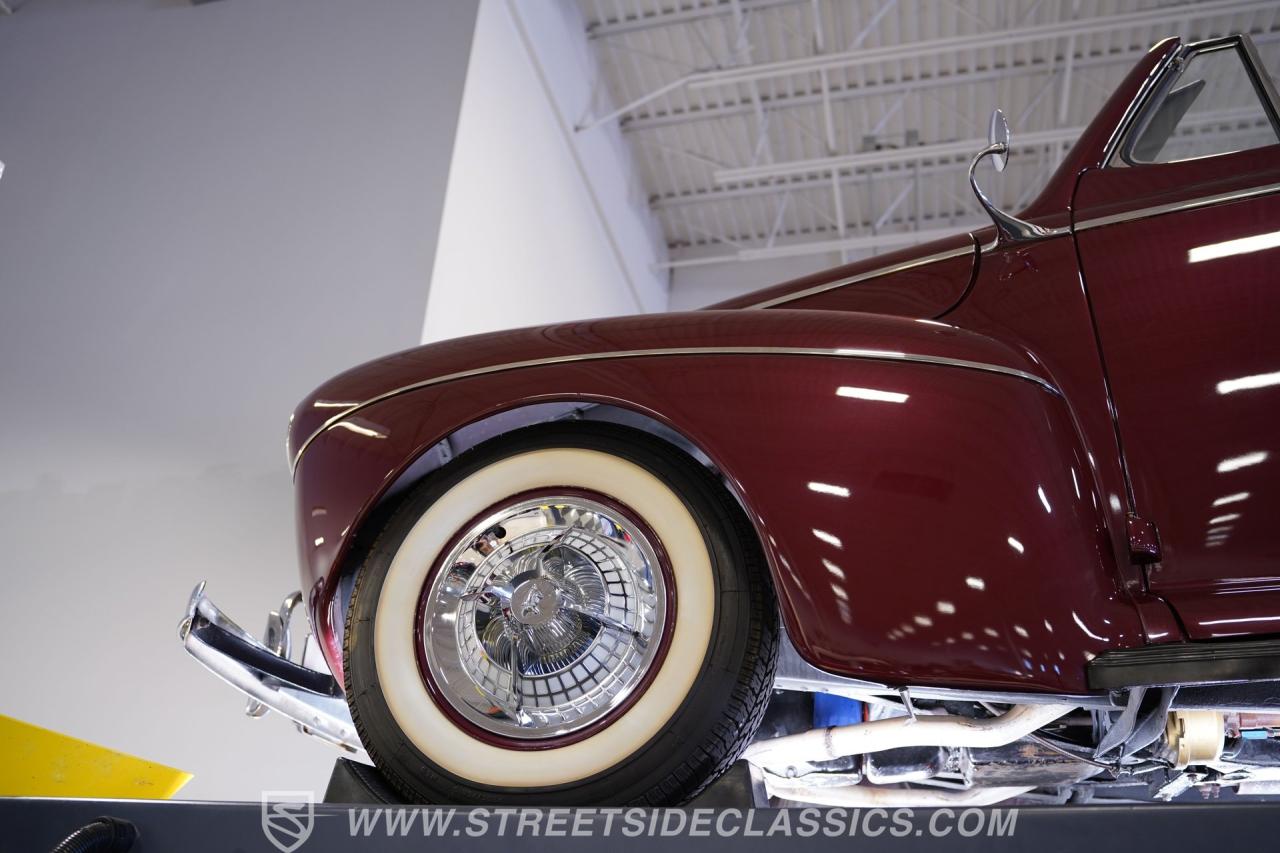1941 Ford Super Deluxe Convertible