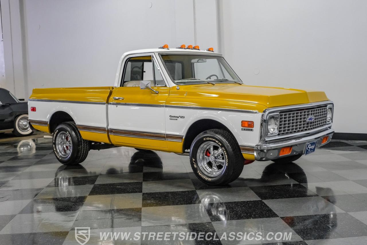 1972 Chevrolet C10 Custom Deluxe