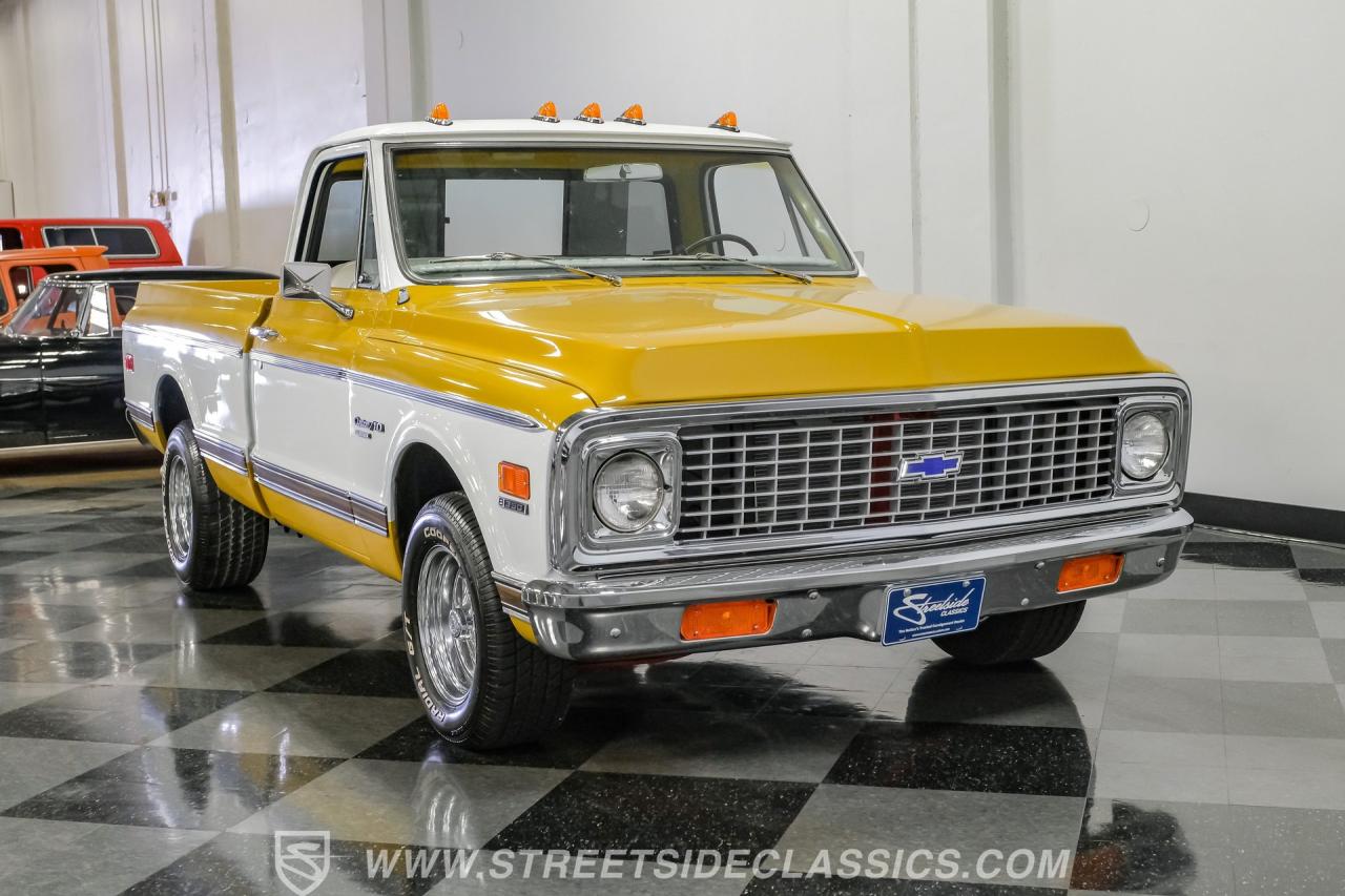 1972 Chevrolet C10 Custom Deluxe