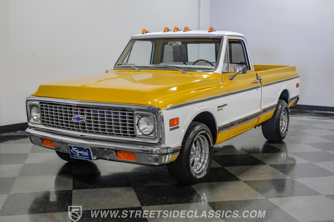 1972 Chevrolet C10 Custom Deluxe