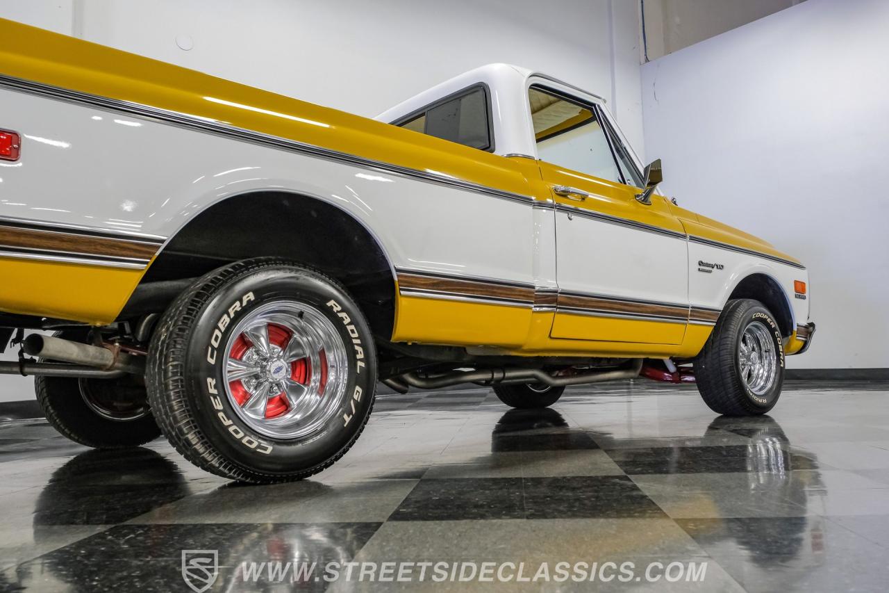 1972 Chevrolet C10 Custom Deluxe