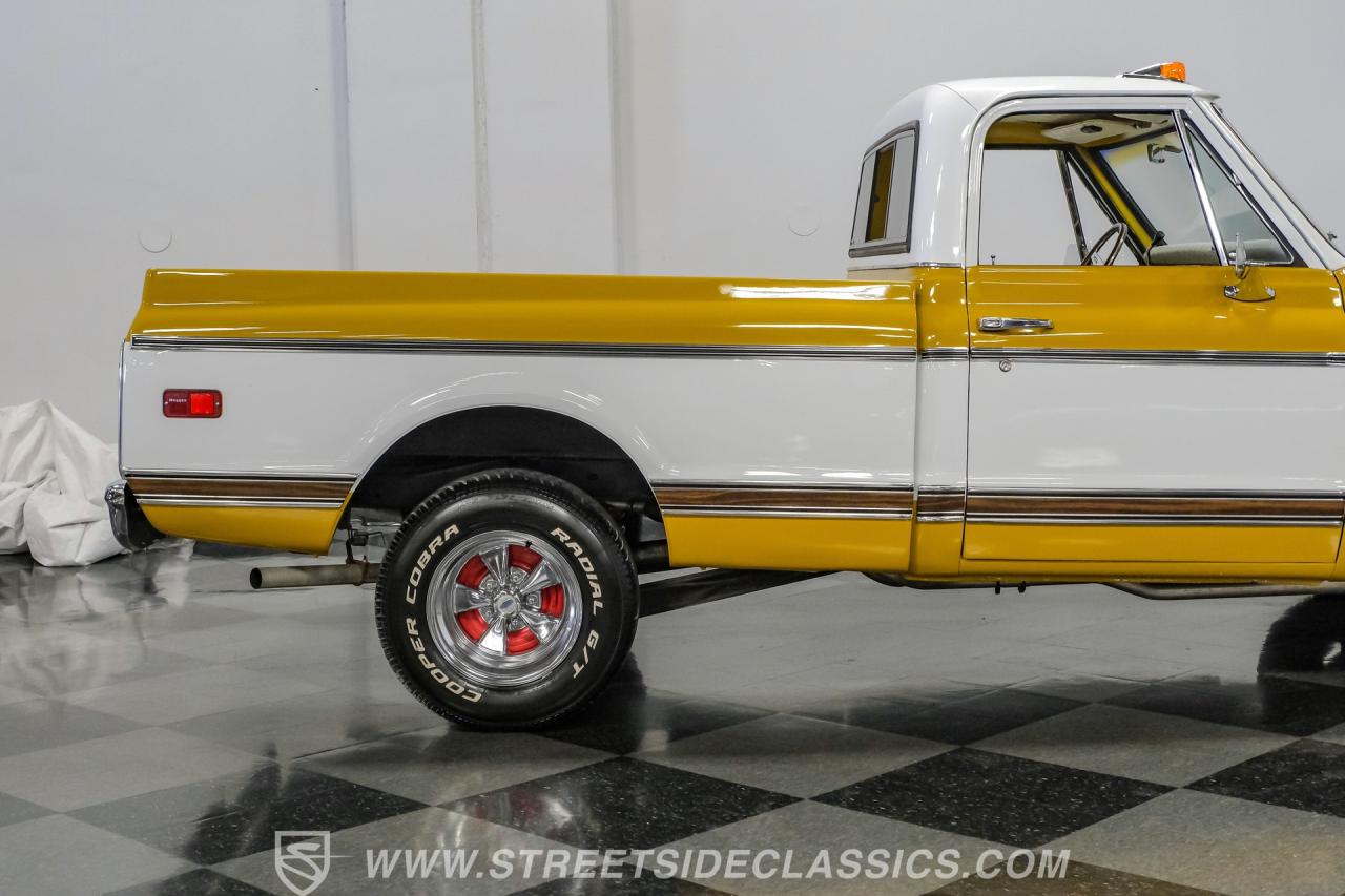 1972 Chevrolet C10 Custom Deluxe