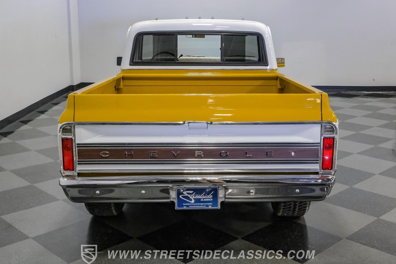 1972 Chevrolet C10 Custom Deluxe