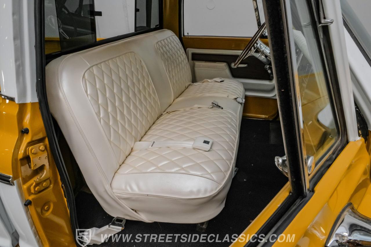 1972 Chevrolet C10 Custom Deluxe