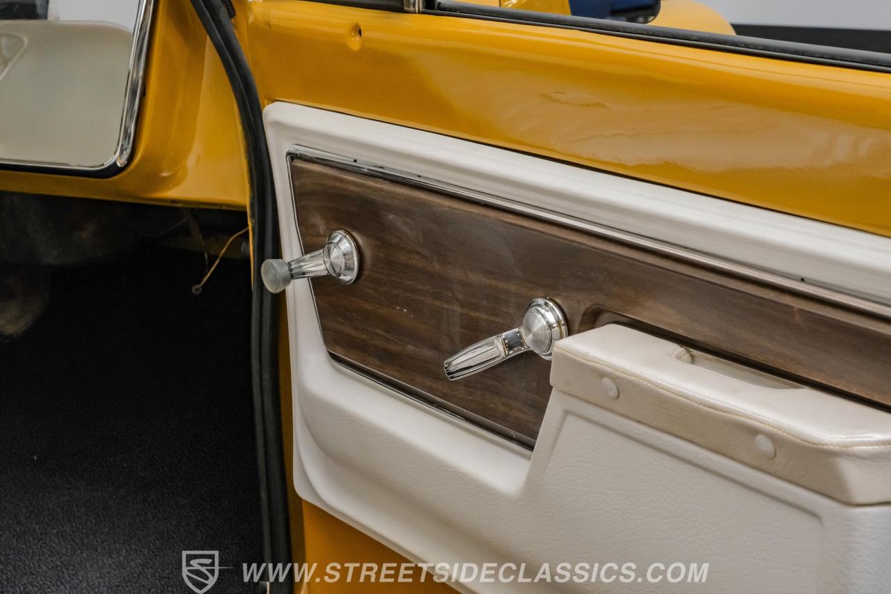 1972 Chevrolet C10 Custom Deluxe