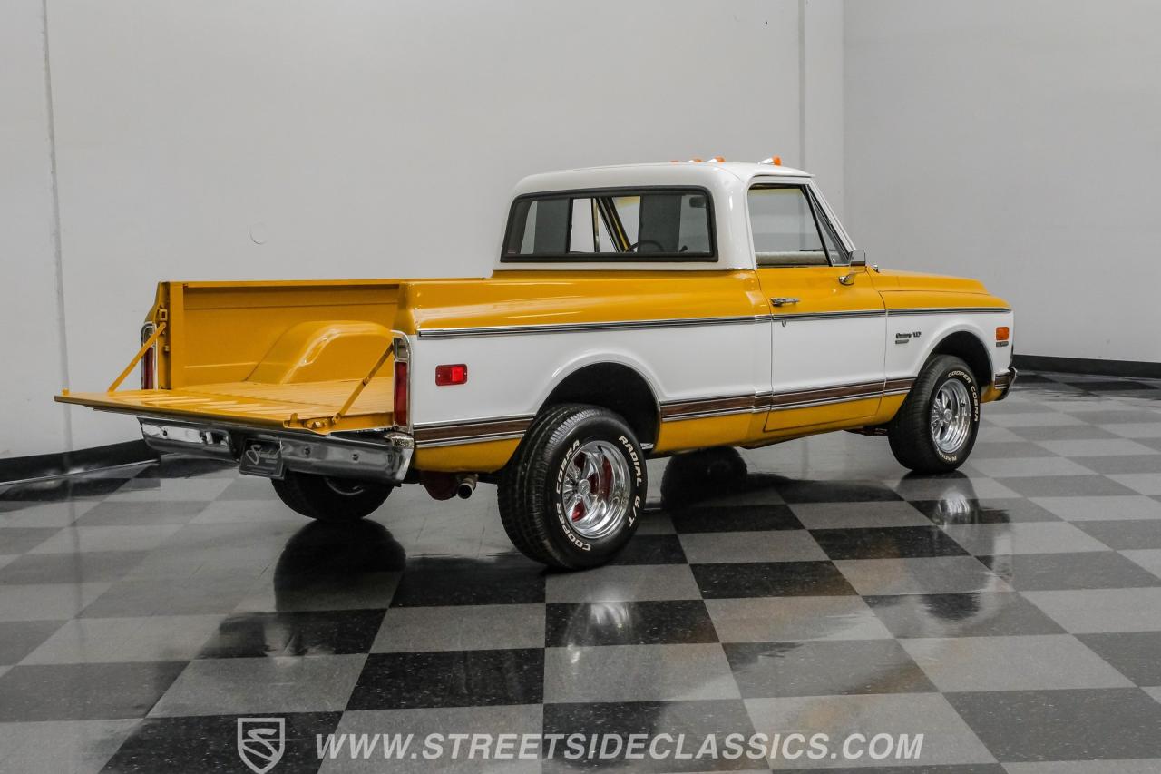 1972 Chevrolet C10 Custom Deluxe