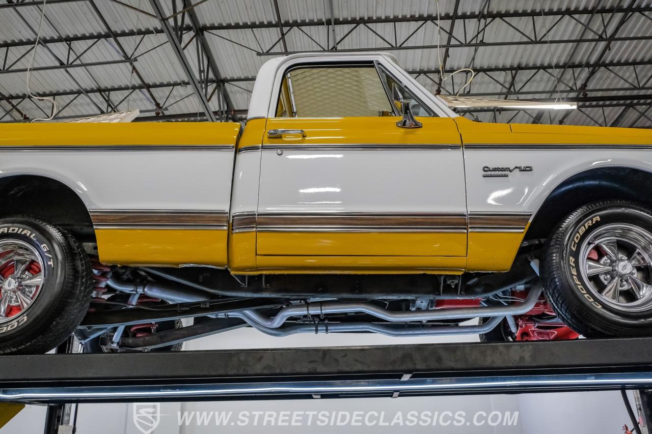 1972 Chevrolet C10 Custom Deluxe