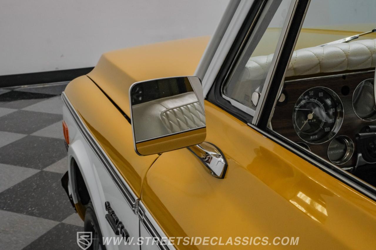 1972 Chevrolet C10 Custom Deluxe
