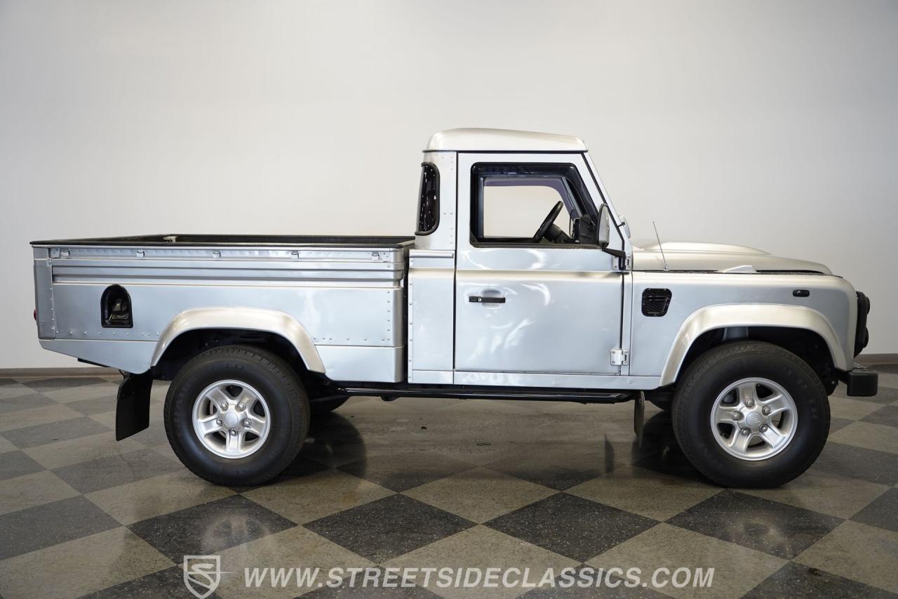 1990 Land Rover Defender 110 200TDI HI-CAP PICKUP