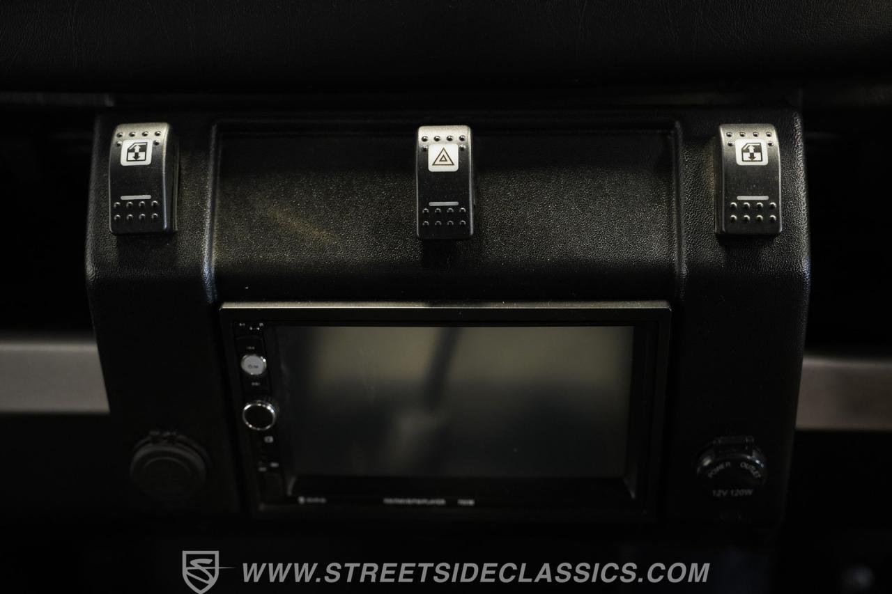 1990 Land Rover Defender 110 200TDI HI-CAP PICKUP