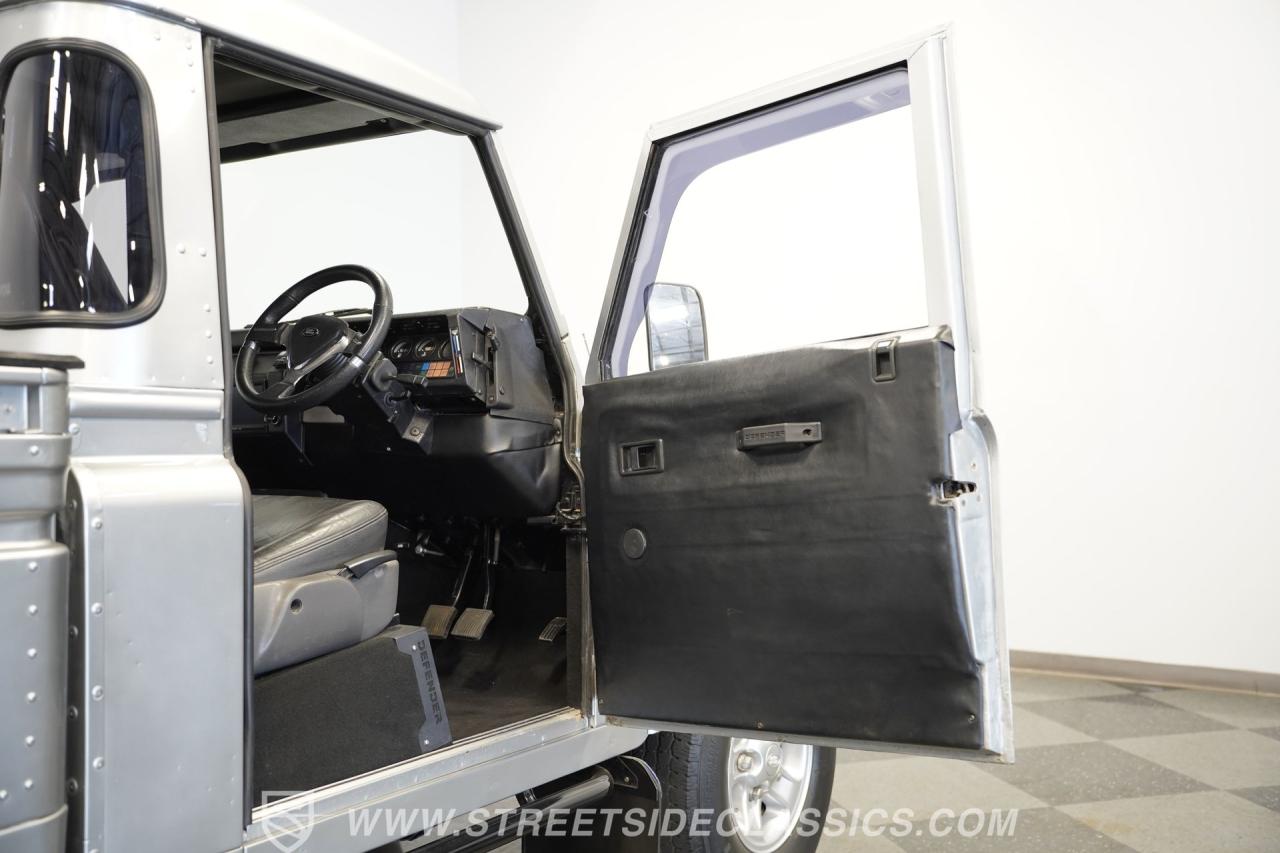 1990 Land Rover Defender 110 200TDI HI-CAP PICKUP