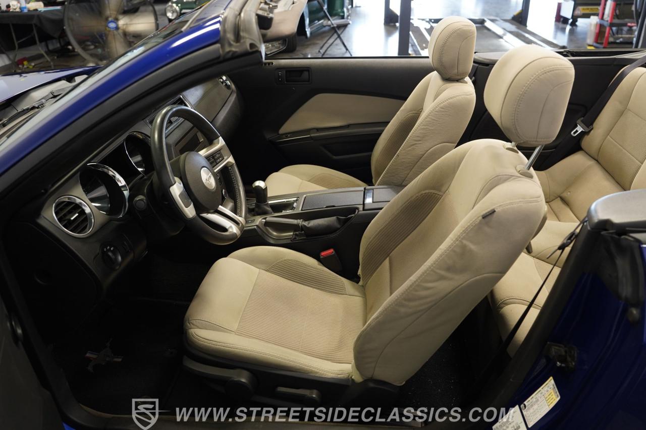 2014 Ford Mustang Convertible