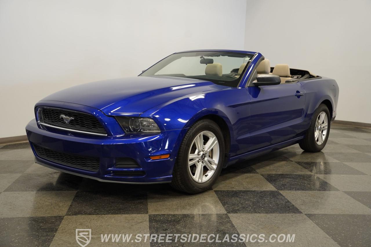 2014 Ford Mustang Convertible