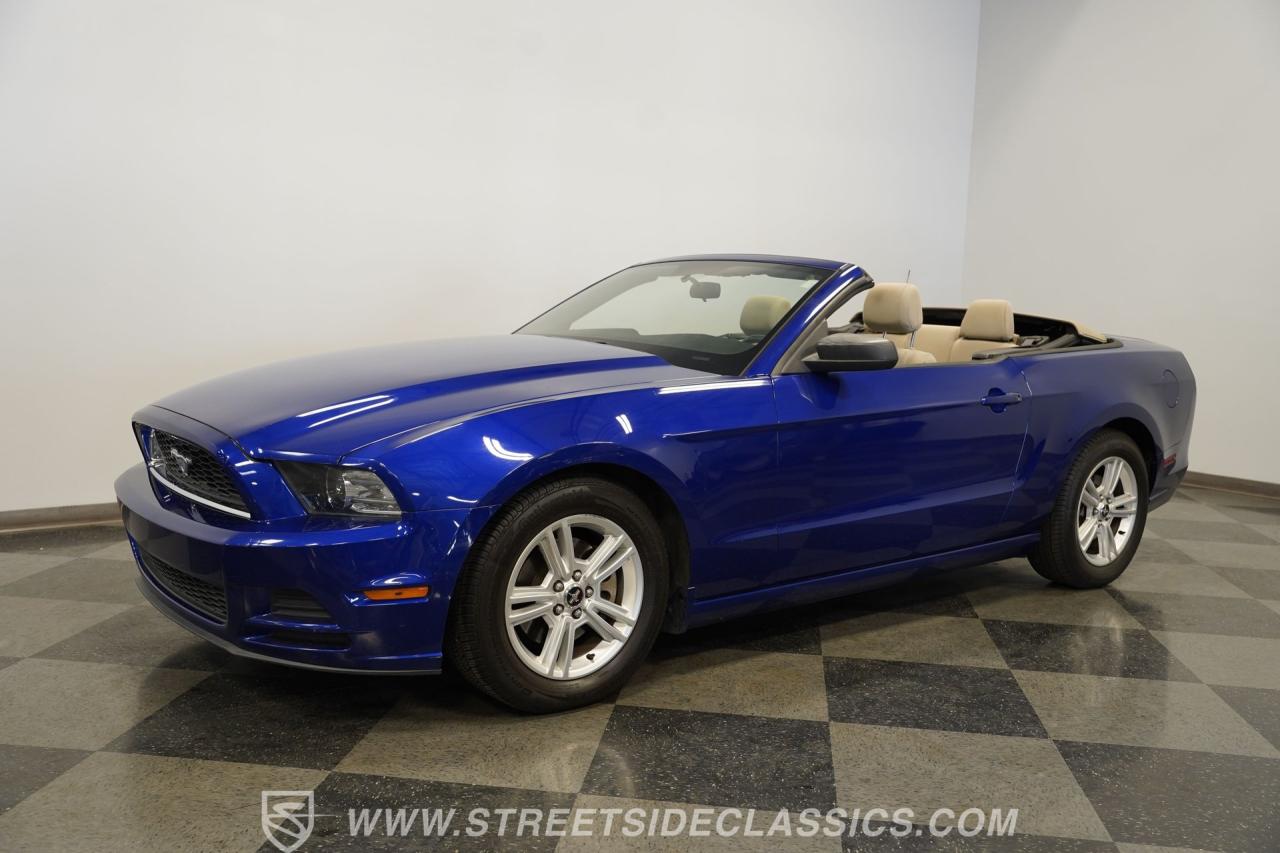 2014 Ford Mustang Convertible