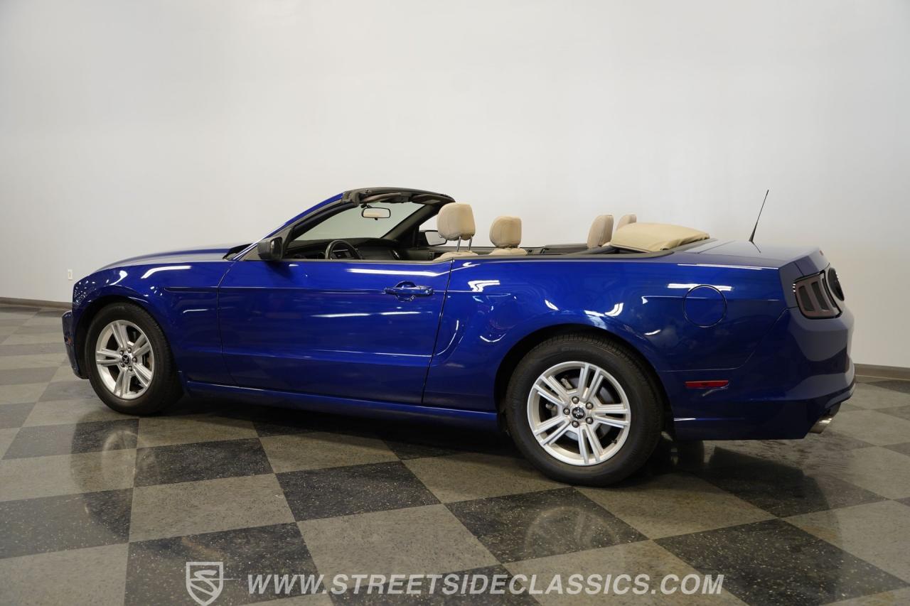 2014 Ford Mustang Convertible