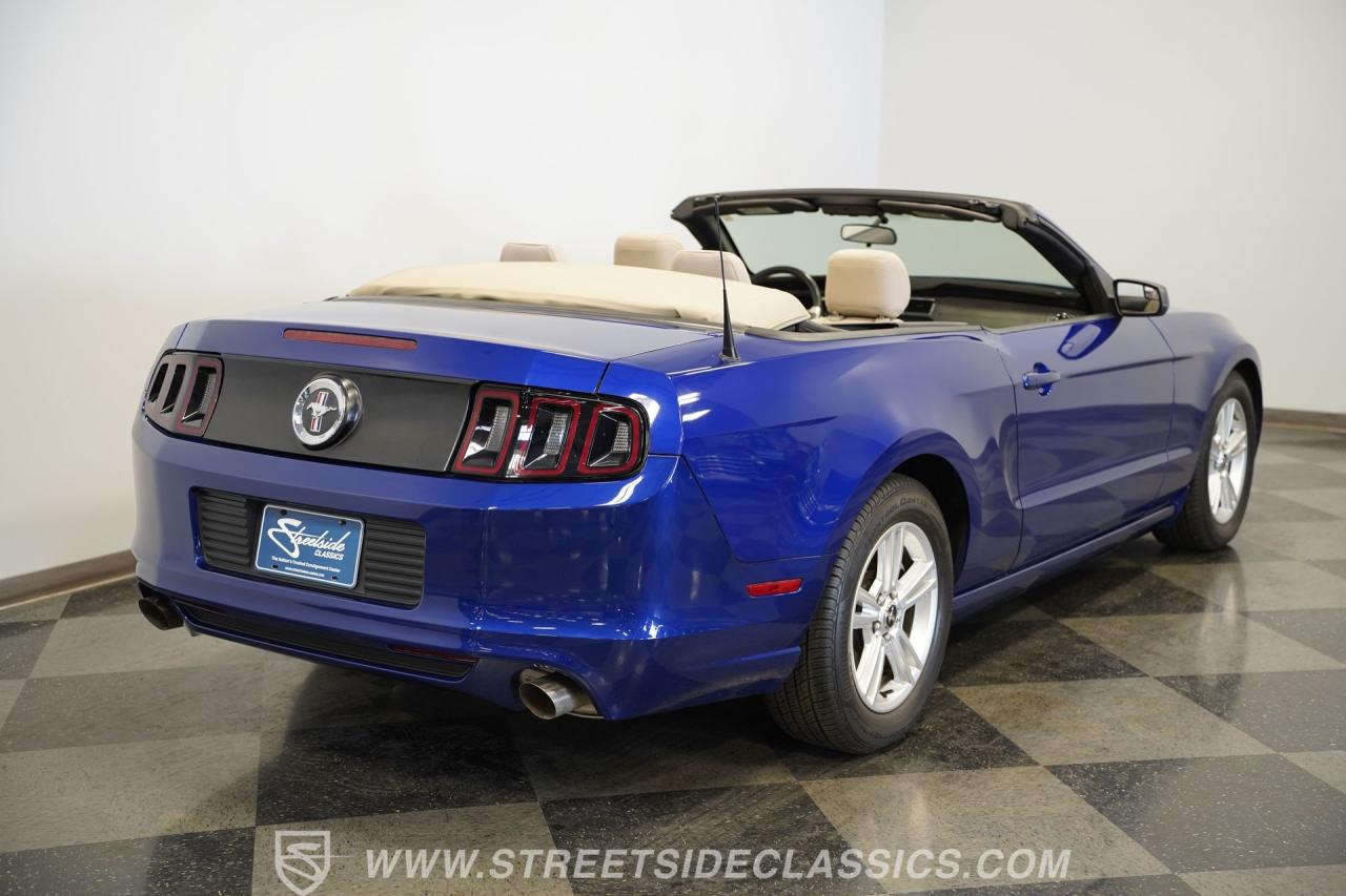 2014 Ford Mustang Convertible