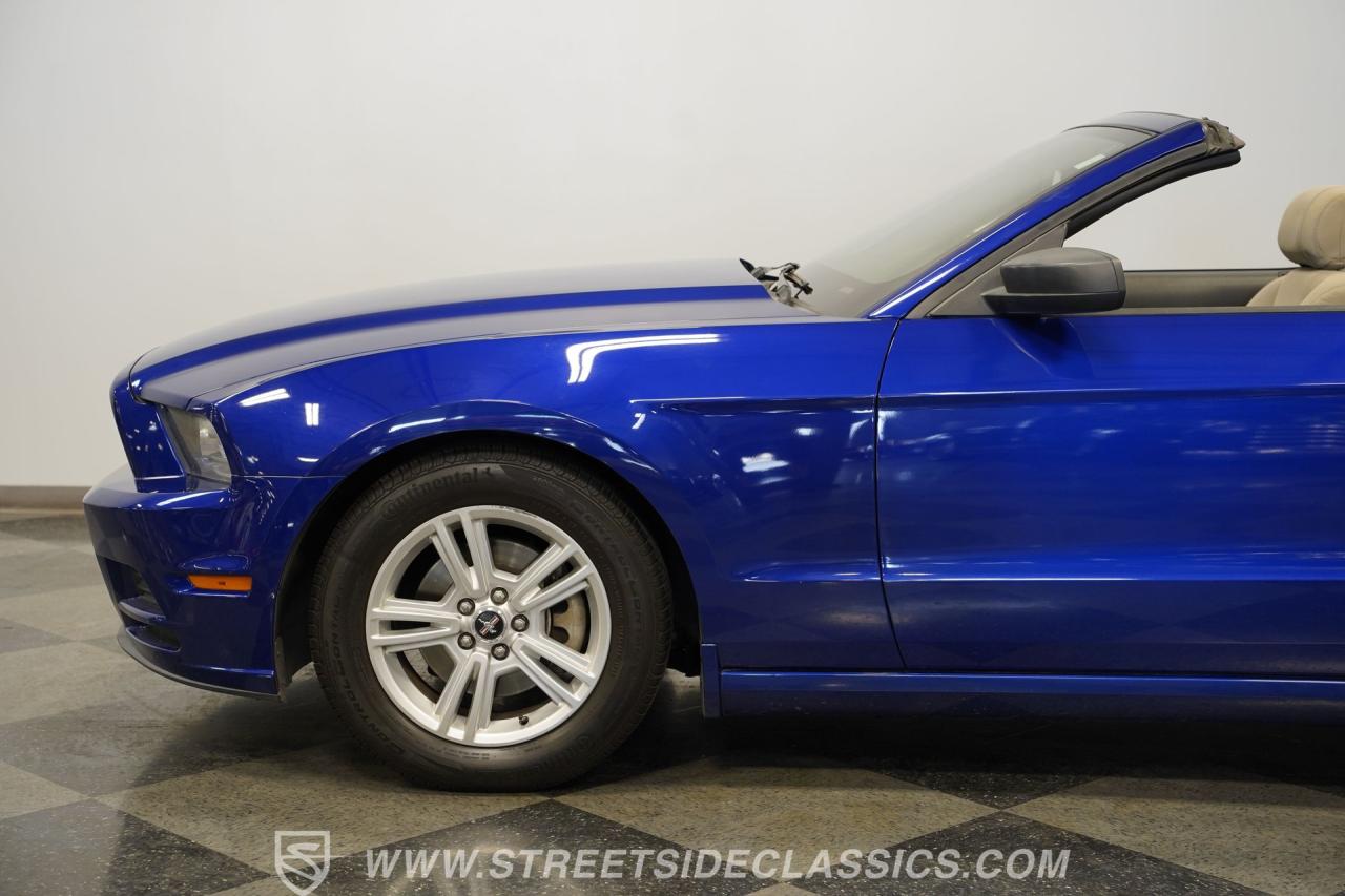 2014 Ford Mustang Convertible