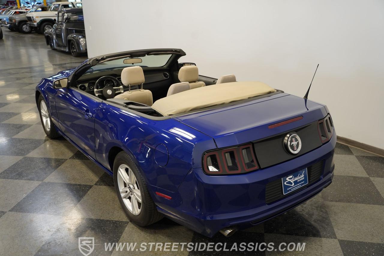 2014 Ford Mustang Convertible