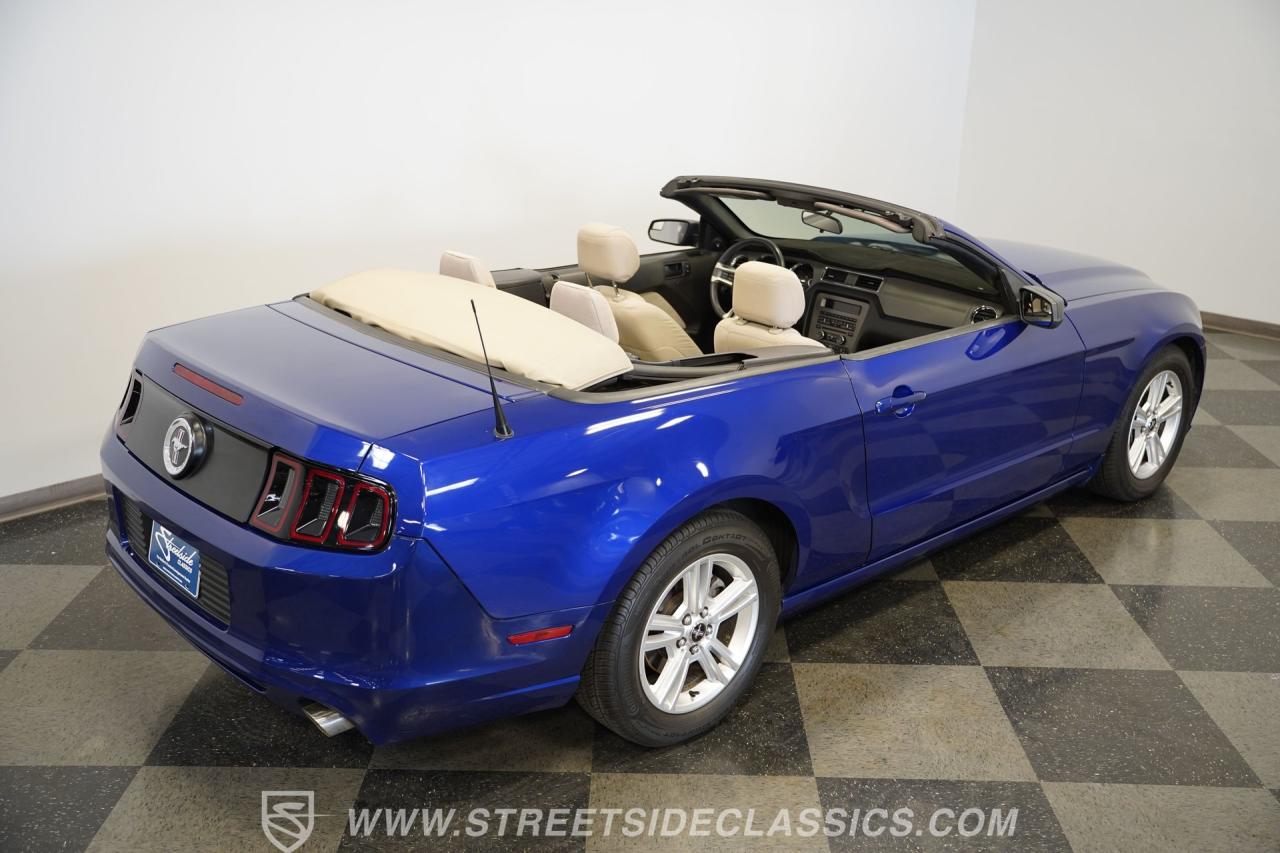 2014 Ford Mustang Convertible