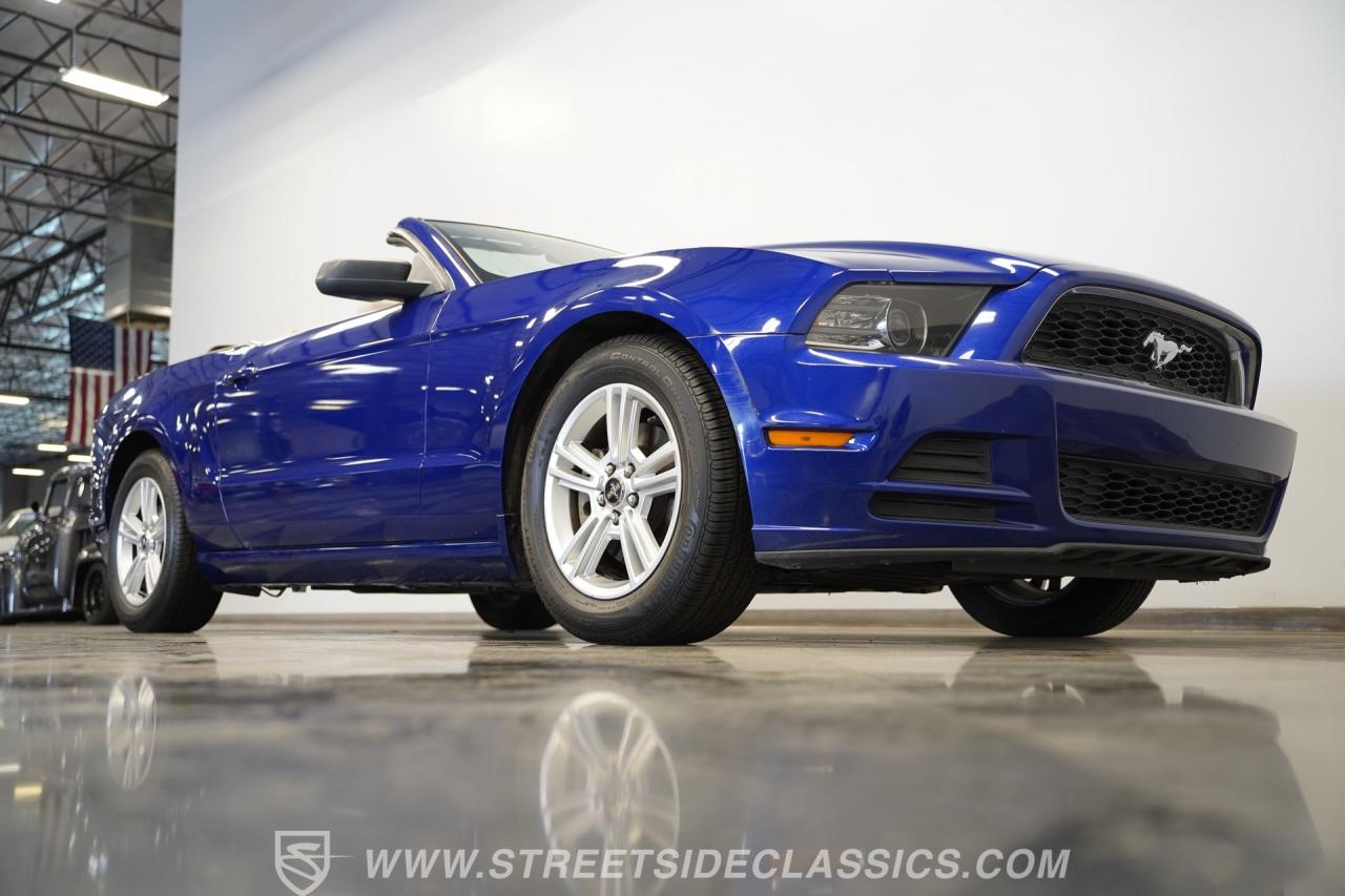 2014 Ford Mustang Convertible