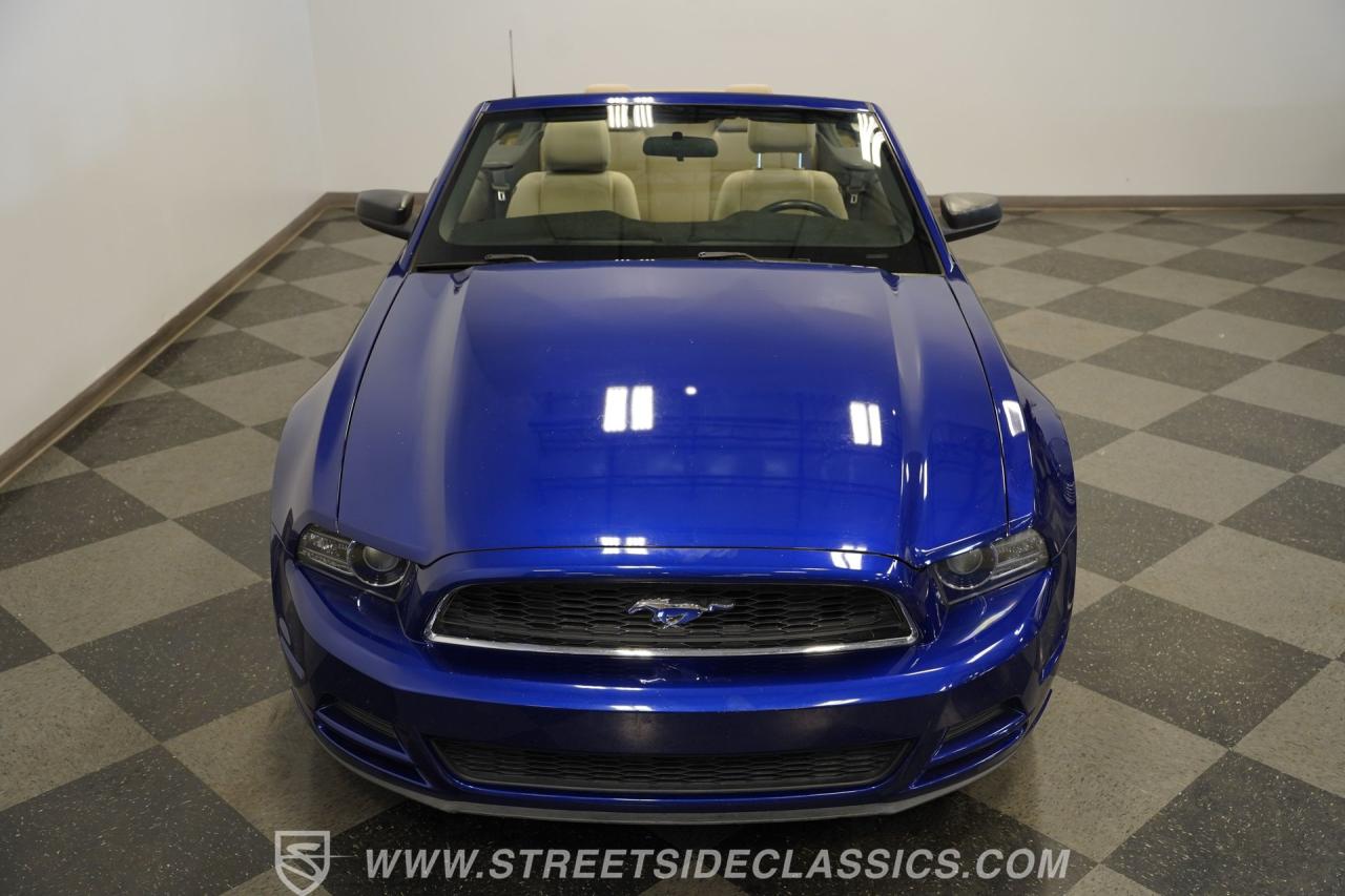 2014 Ford Mustang Convertible