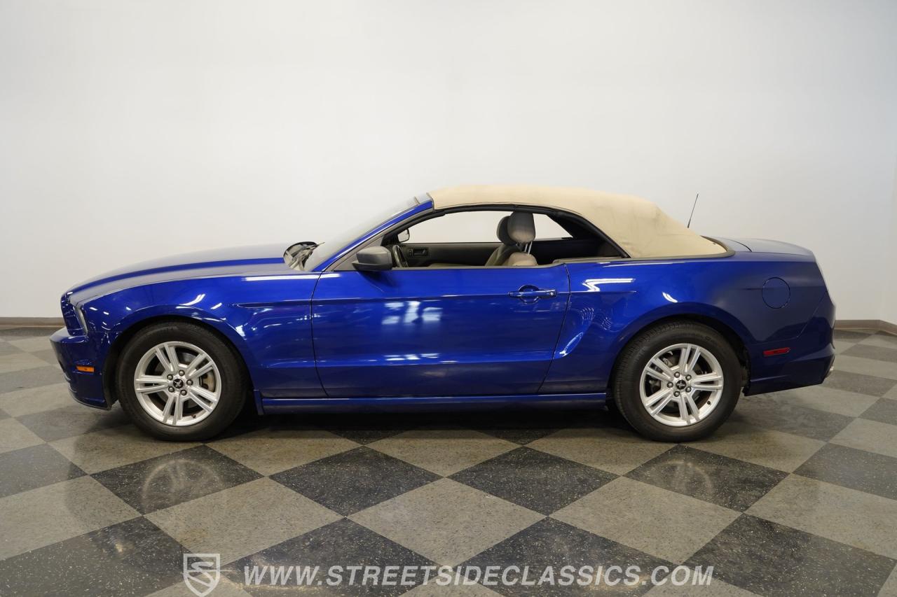 2014 Ford Mustang Convertible