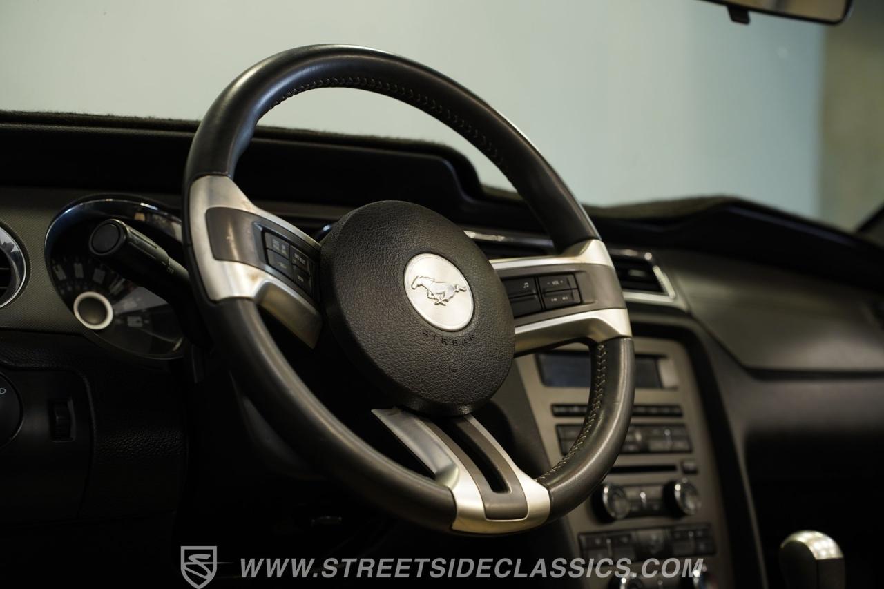 2014 Ford Mustang Convertible