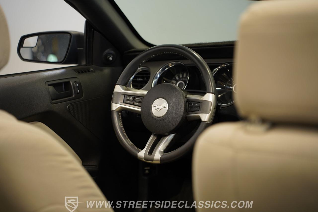 2014 Ford Mustang Convertible